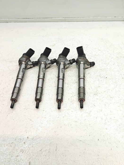 Audi A4 B9 2.0 TDI Wtrysk Wtryskiwacz Wtryskiwacze 0445110556