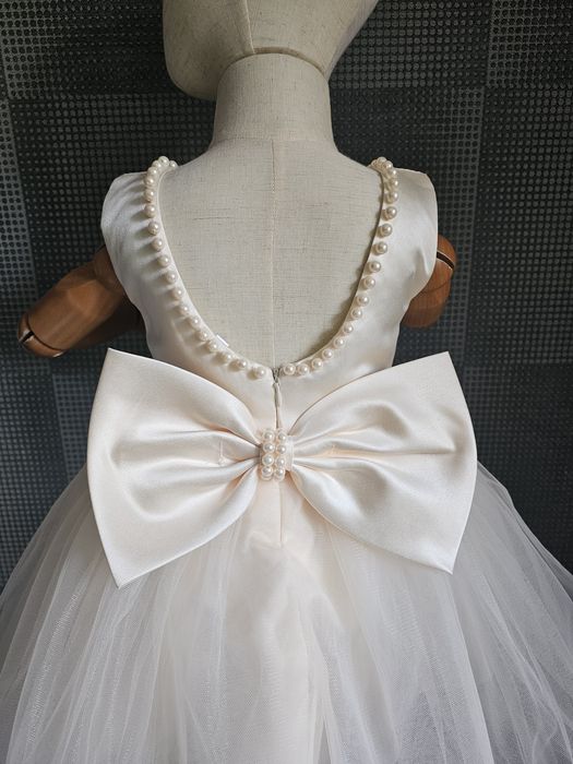 Дитяча дуже гарна пишна рожева молочна сукня 9м рочок 1 рік 2 3 4 5 6