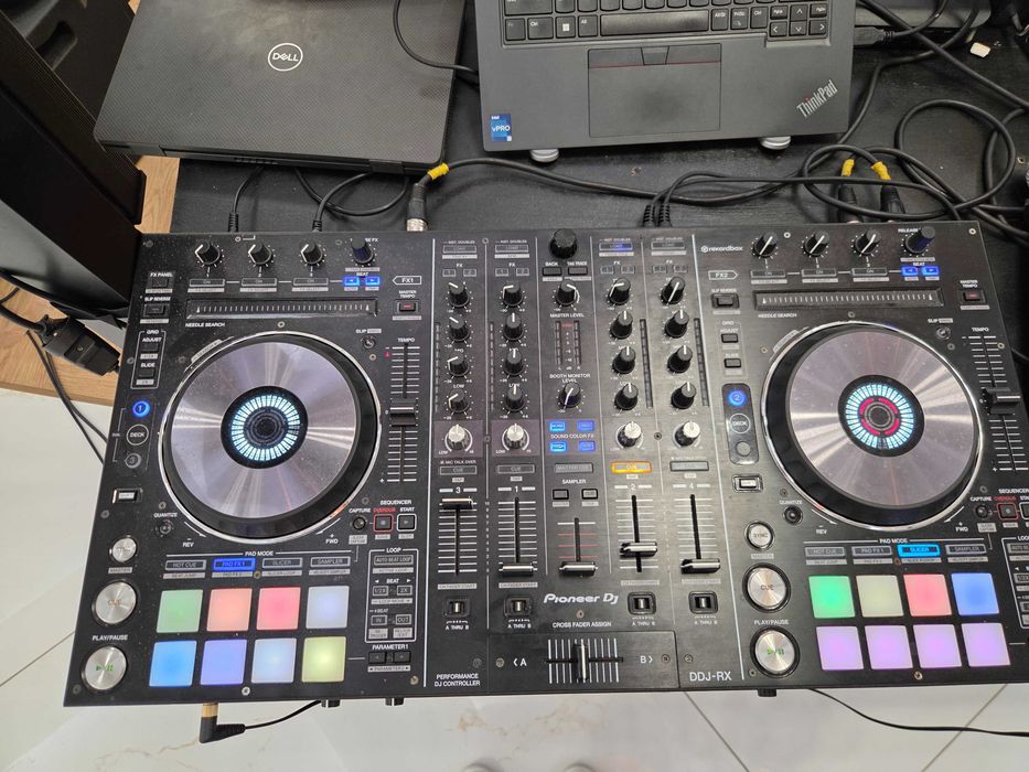 Pioneer DDJ-RX kontroler DJ stan bdb