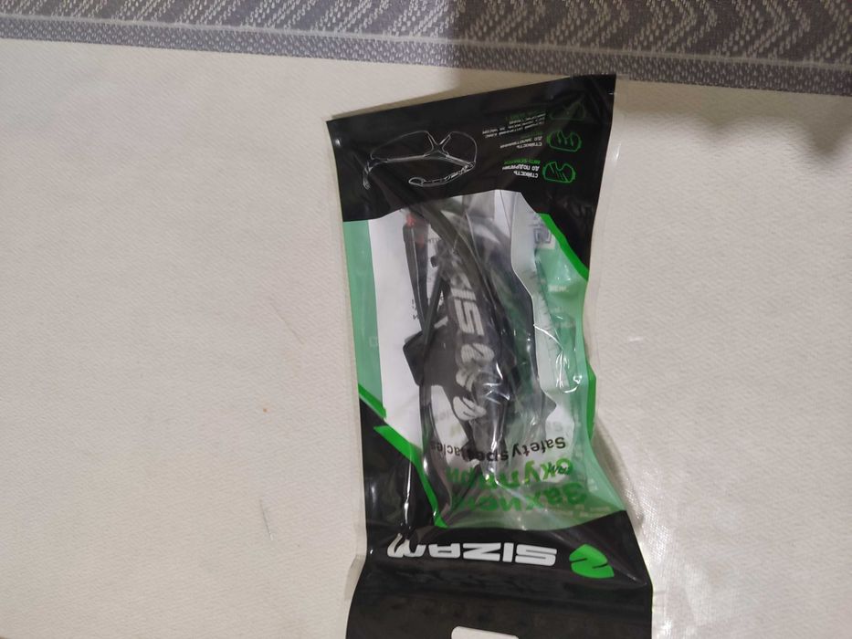 Защитные очки фирма сизм.