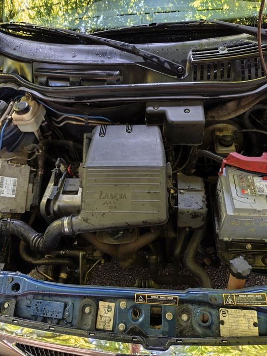 Lancia Y 1.2i  exclusive