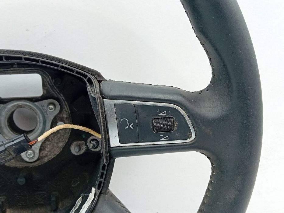 Volante de direção AUDI A3 (8P1)