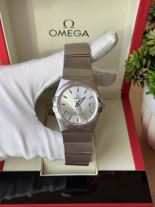 Omega Constelattion