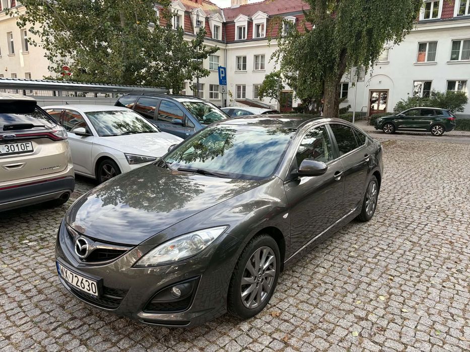 Mazda 6