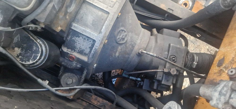 koparka case 688 silnik cummins 4bt 3.9 siłownik kabina