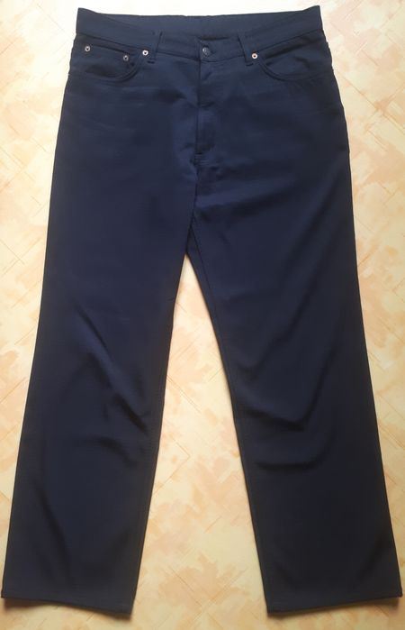 Утеплённые джинсы LEVI STRAUSS (полупояс  - 44см).