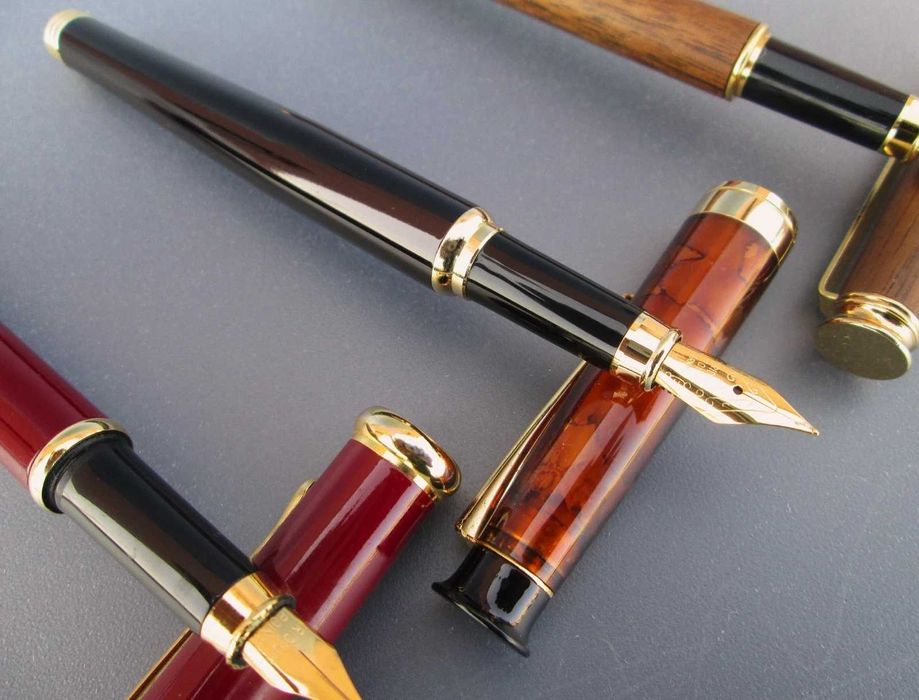 Lote de 3 bonitas canetas de tinta permanente
