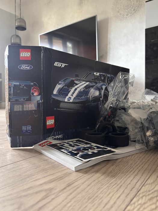 Lego Technic Ford GT, wersja z 2022 roku