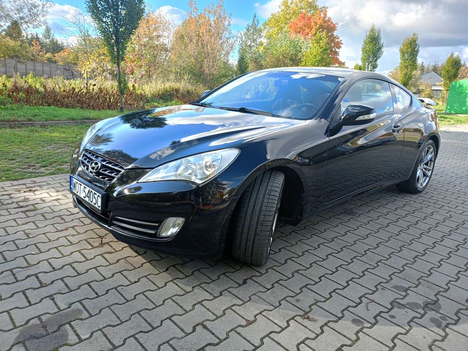 Hyundai Genesis Coupe Hyundai Genesis coupe 2,0T SUPER STAN