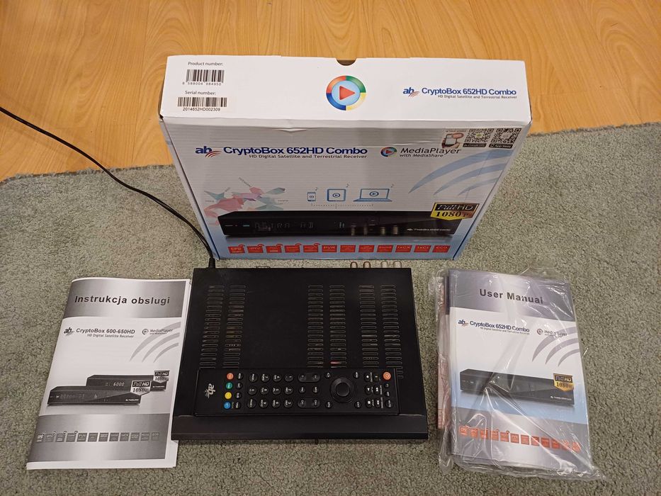 Dekoder odbiornik satelitarny CryptoBox 652HD Combo + WiFi/USB AB