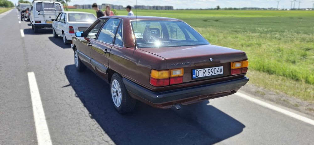 Audi 100 C3 1983r