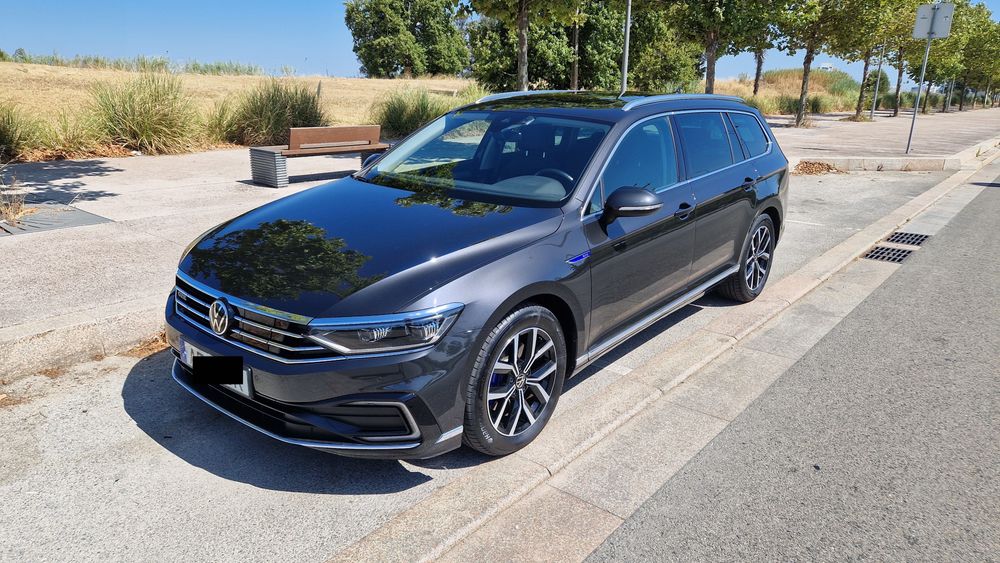 2021 VW Passat Variant PHEV GTE with 56,000 km in excellent condition