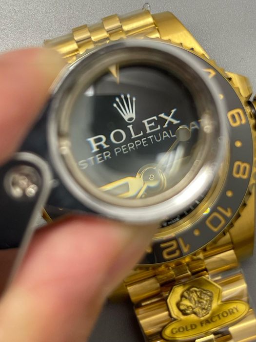 Rolex gmt-master II YELLOW GOLD JUBILEE REF.M126718GRNR-0001