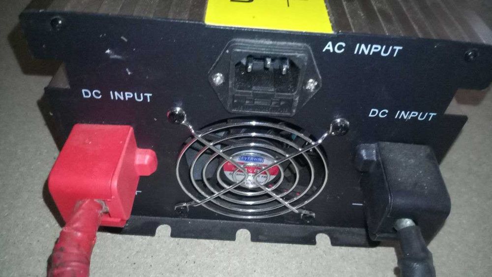 inversor e carrecador 12V 2000W