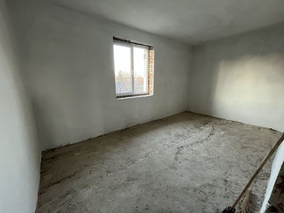Продається будинок 210 м²,Сирець,Світло,Газ. Угринів. Івано-Франківськ