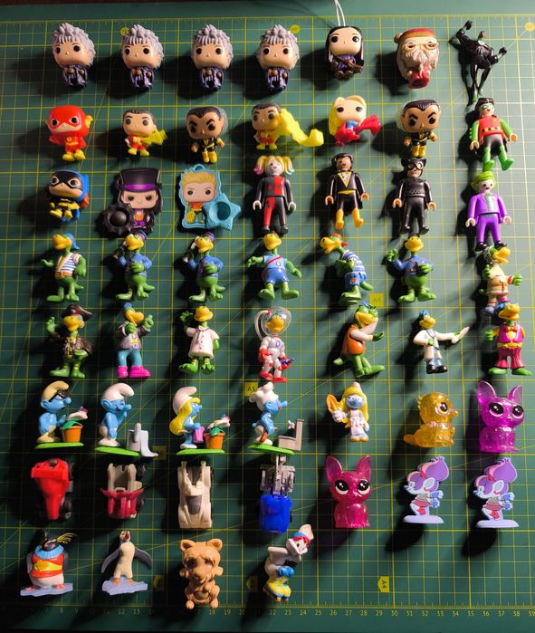 Огромная коллекция: Карточки, фигурки, конструктор  Lego