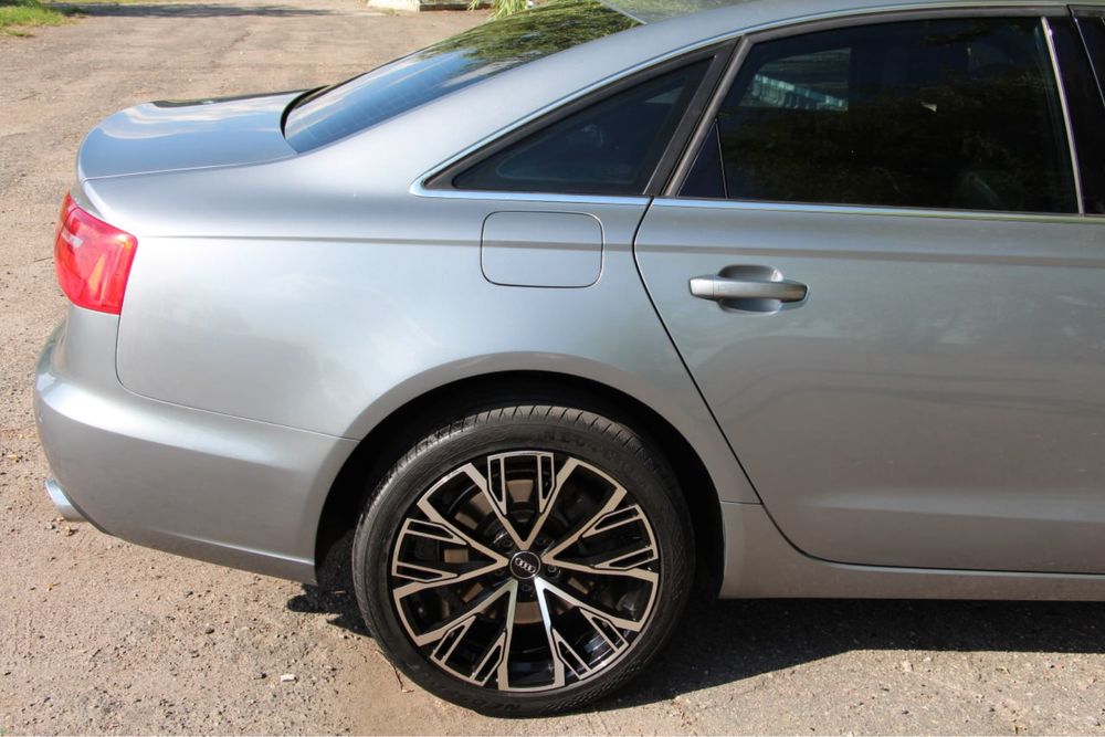 Продажться АUDI A6C7 2013