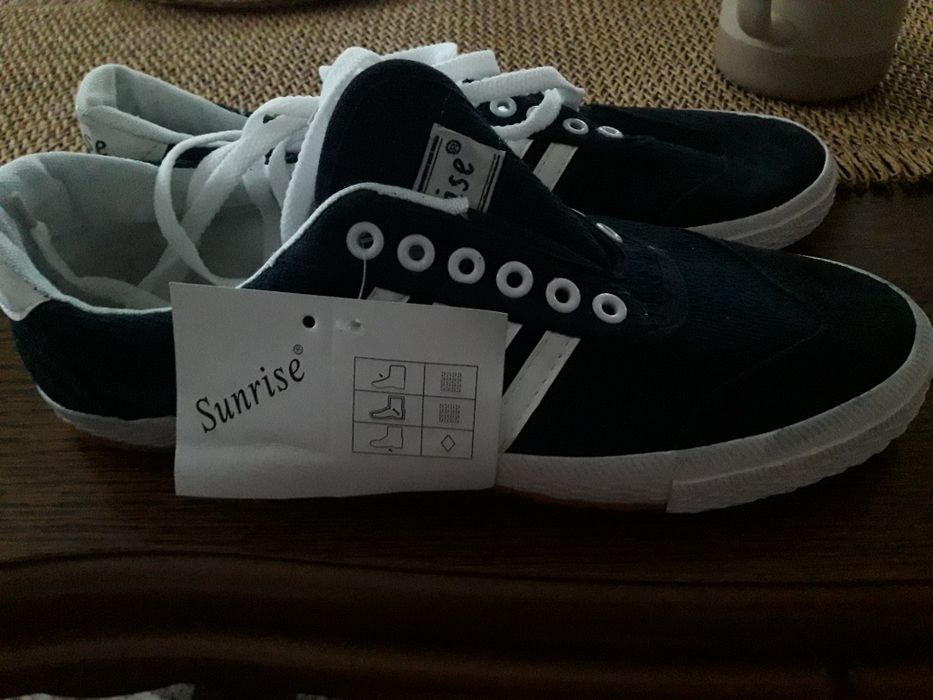 Buty sportowe rozmoiar 45
