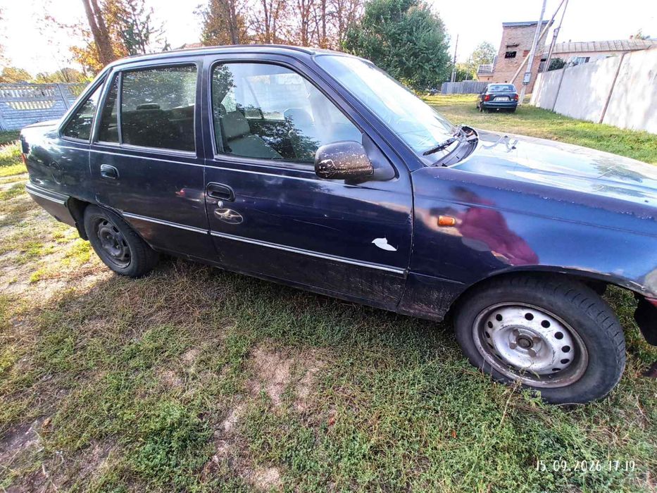 продам автомобіль Daewoo  nexia 1.5 16v