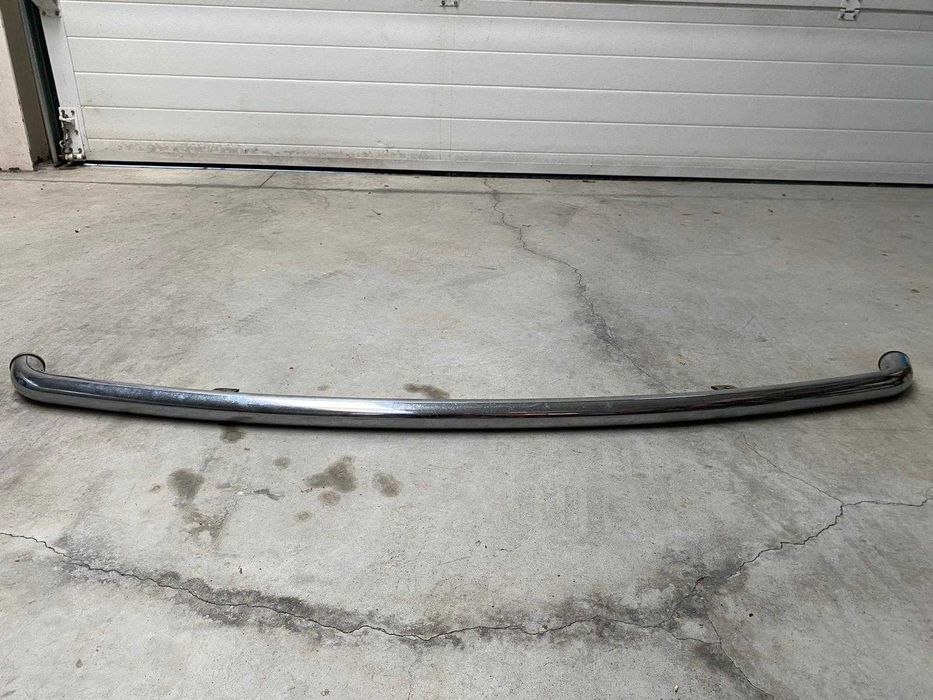 Barra para-choques dianteiro Nissan Navara