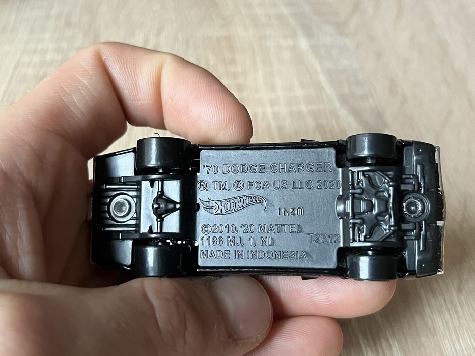 Hot wheels '70 Dodge Charger