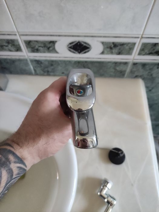 Torneira lavatório
