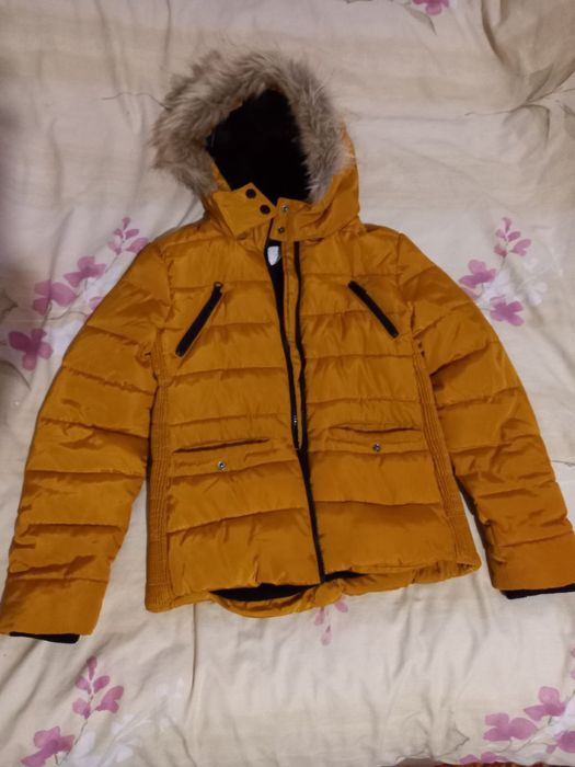 Куртка на девочку 9-11 лет