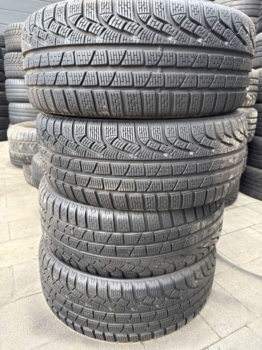 Шини резина 235/45/18 r18 Pirelli зимні комплект