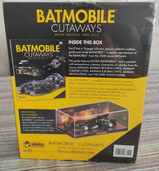 BATMAN - Batmobile DC Cutaways