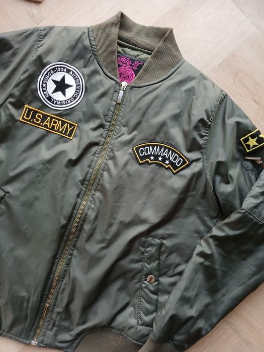 Kurtka pilotka military bomberka vintage khaki naszywki Butik / S / 36