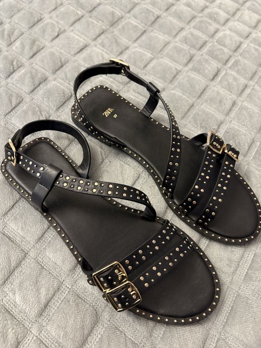 Продам жіночі босоніжки ZARA!