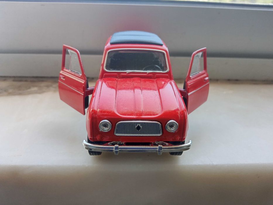 Miniatura Renault 4 L