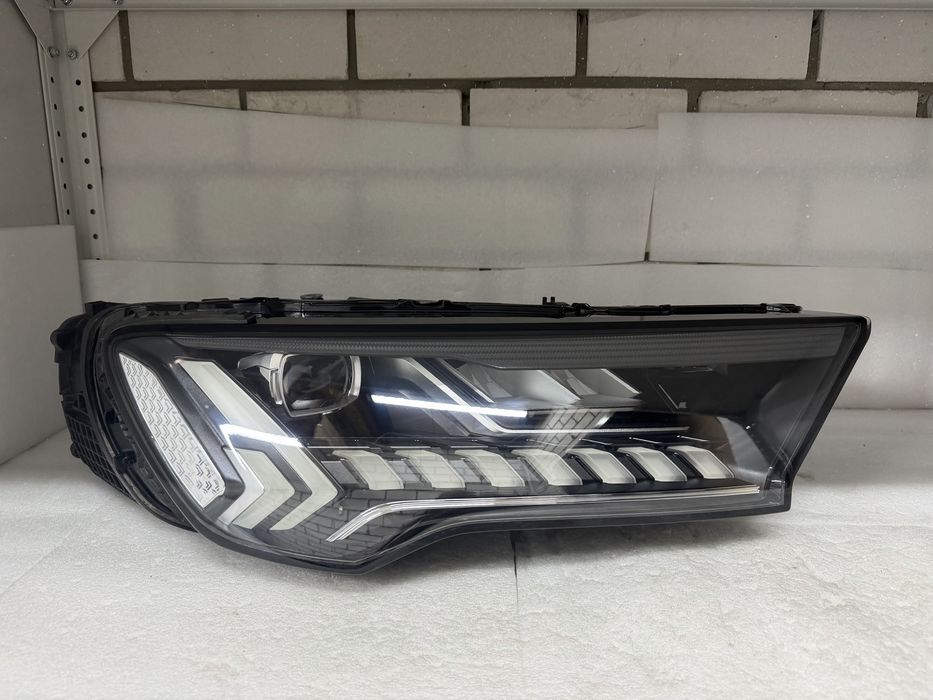 Фара  фары фари стоп стопы Audi Q7 4M0 Full LED 2020 2021 2022 2023