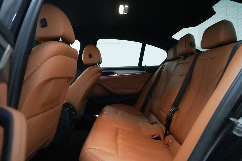 BMW 520 — fotografia 7