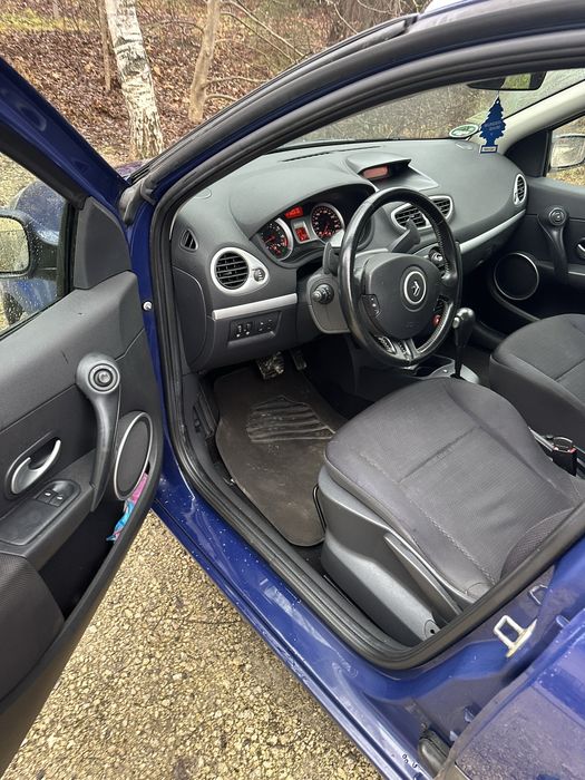 Свіжопригнаний автомат 1.6