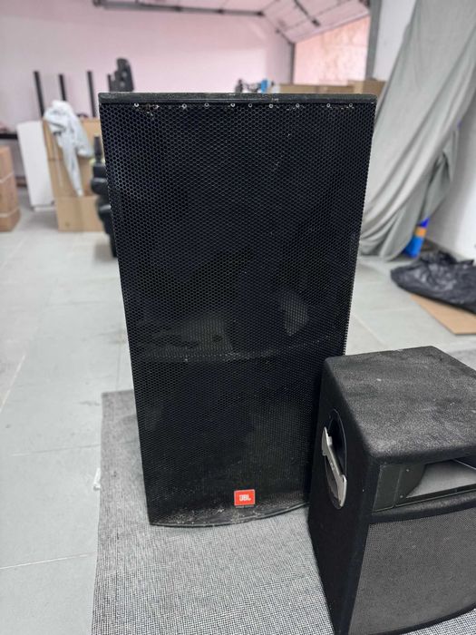 Coluna JBL - Potência e Qualidade de Som!