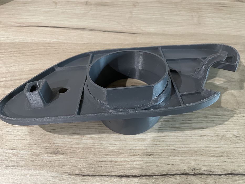 Захист зарядки лючка e-golf. Від снігу і дощу