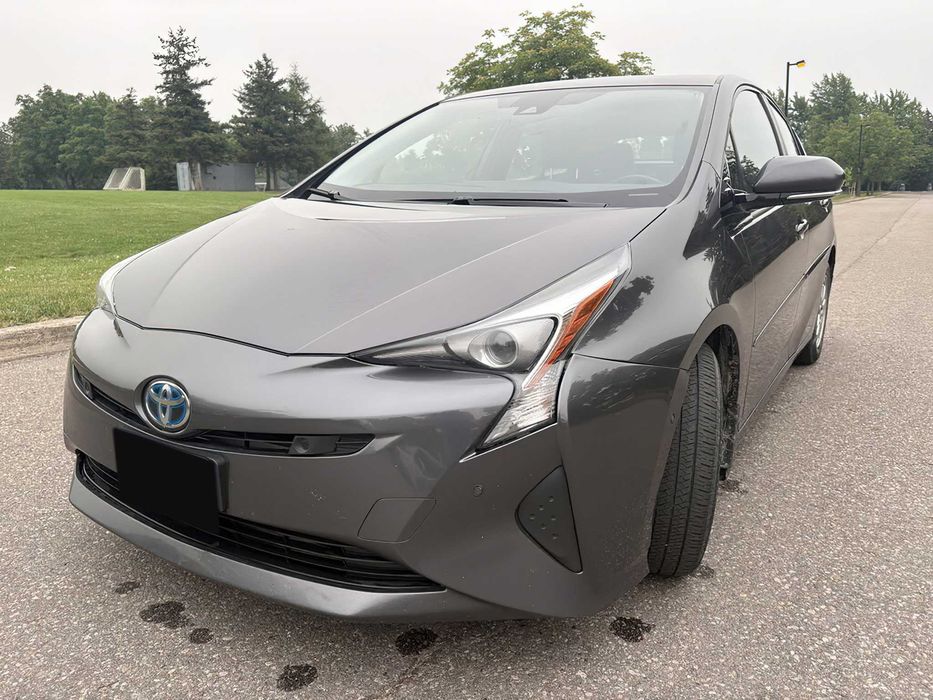 Toyota Prius      2016