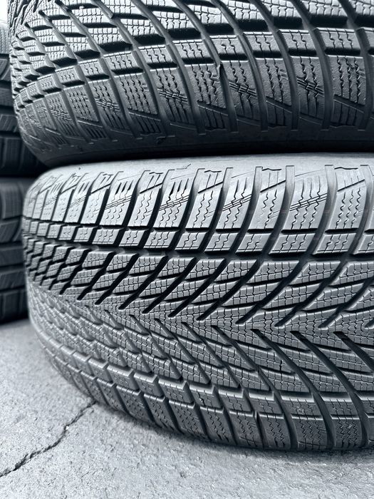 235 45 18 Goodyear Perfomance 3 90% 2023 Шини Зима