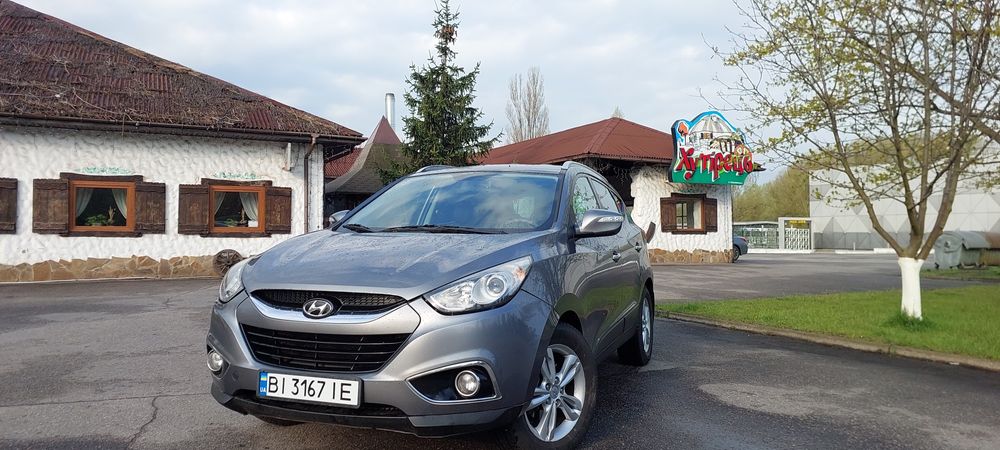 HYUNDAI IX35  2.0 газ/бензин