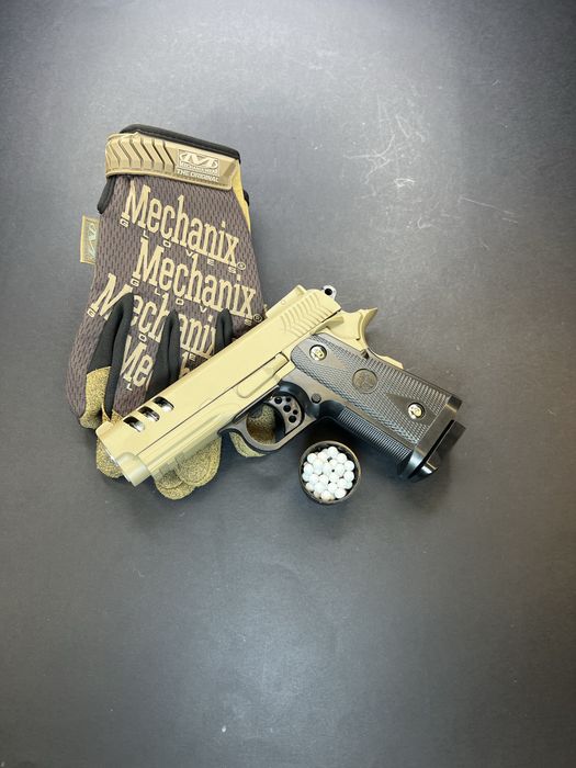 Металевий пістолет M1911 castom - модель V15 TAN