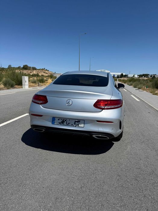 Mercedes-Benz C 250 d  Coupé AMG Line
