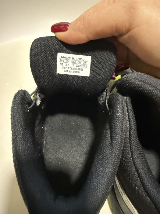 Кросівки salomon waterproof 35
