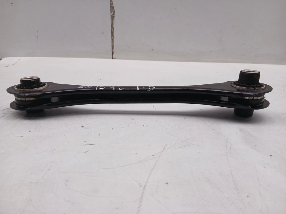 Braço de suspensão trás direito AUDI Q3 (F3B)