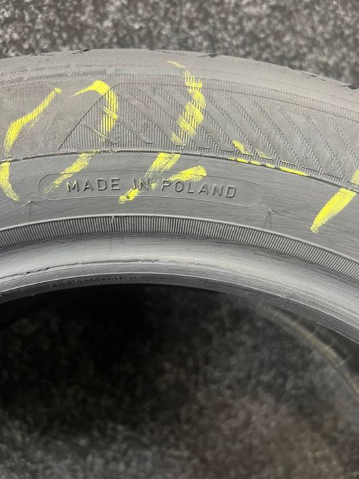 Good Year 205/55R16 Efficient Grip Perfomance 2