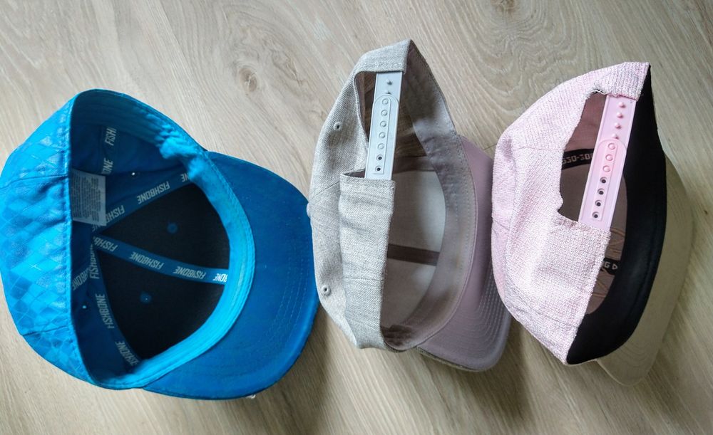 Czapka z daszkiem Cap/1 szt