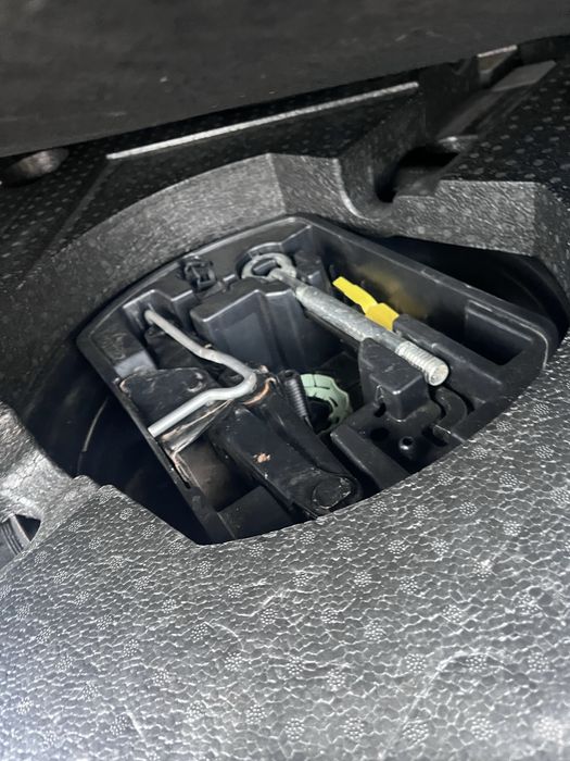 Пежо 308 т9 1.6bluehdi