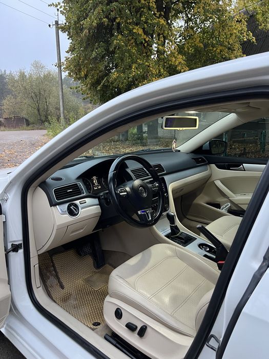 Продам Volkswagen Passat 2.5