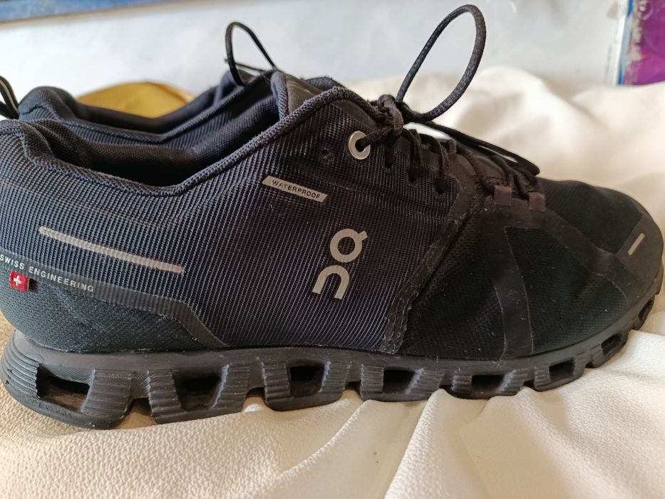 Кросівки On Running Cloud Waterproof , оригінал 47 розмір