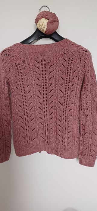 Sweter NOWY -  90% wełny